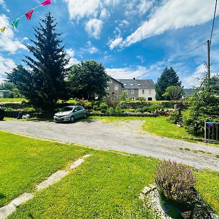 Gemuetliche Wohnung In Gruenhainichen Erzgebirge Grunhainichen エクステリア 写真