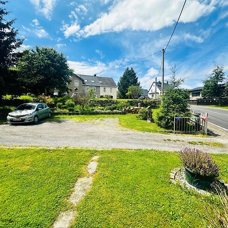 Gemuetliche Wohnung In Gruenhainichen Erzgebirge Grunhainichen エクステリア 写真