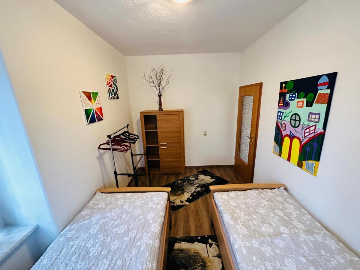 Gemuetliche Wohnung In Gruenhainichen Erzgebirge Grunhainichen エクステリア 写真